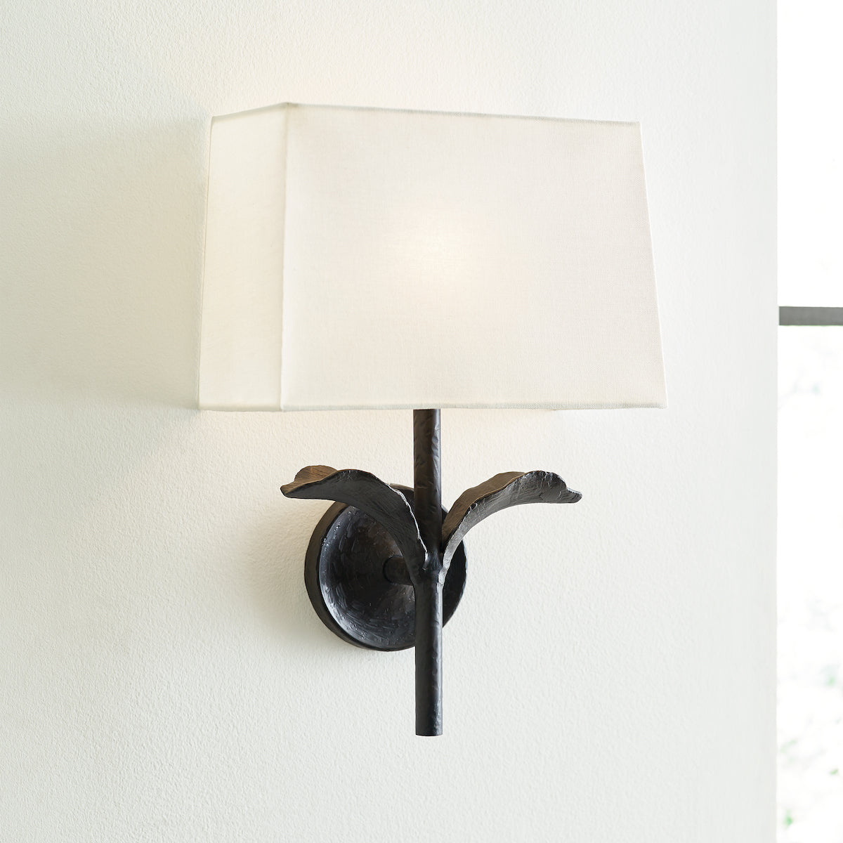 Georgia 1L Wall Sconce - EW1011AI